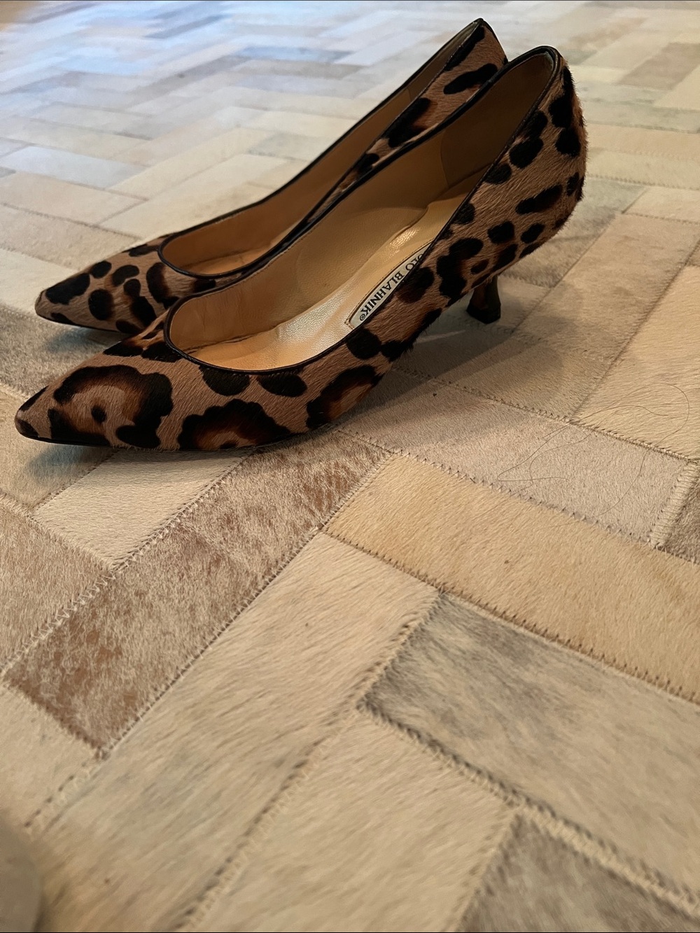 Manolo Blahnik animal print calf hair kitten heels size 37